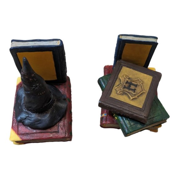 Enesco Wall Decor Harry Potter Sorting Hat Bookends Set Enesco 200